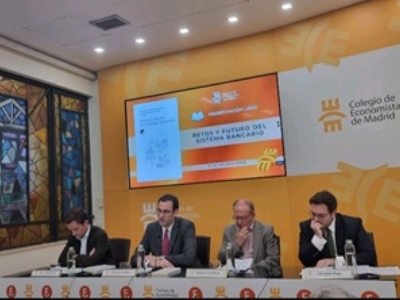 Presentacion libro banca 4